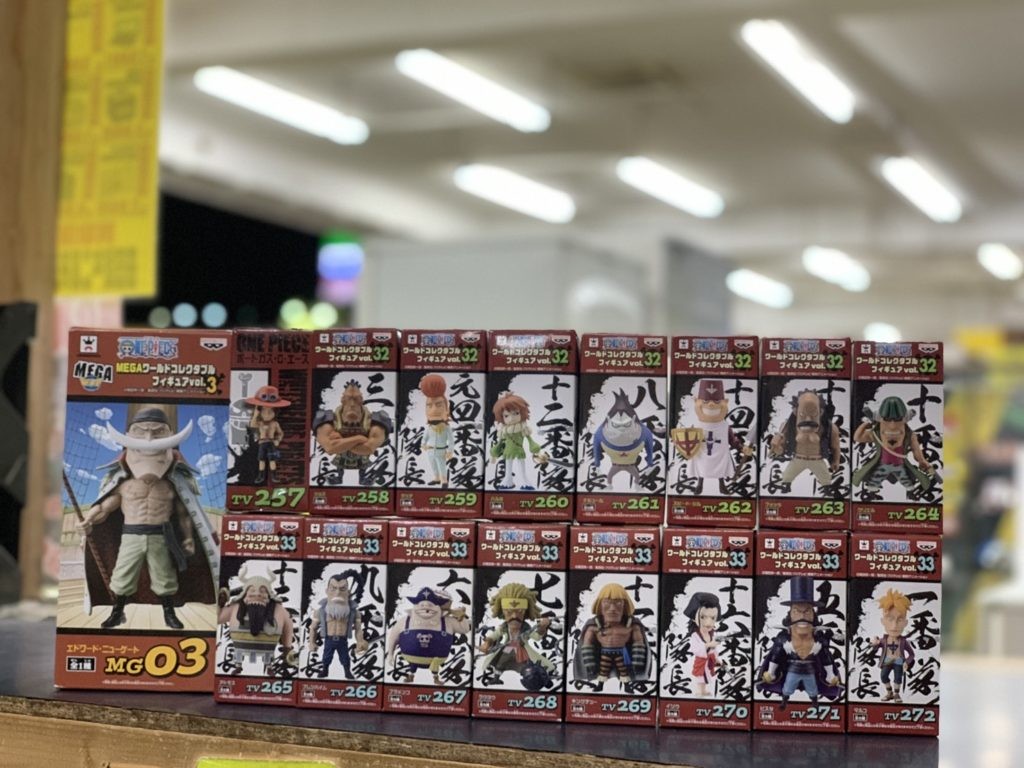 フィギュア買取】ワンピースワールドコレクタブルコンプセットを買取